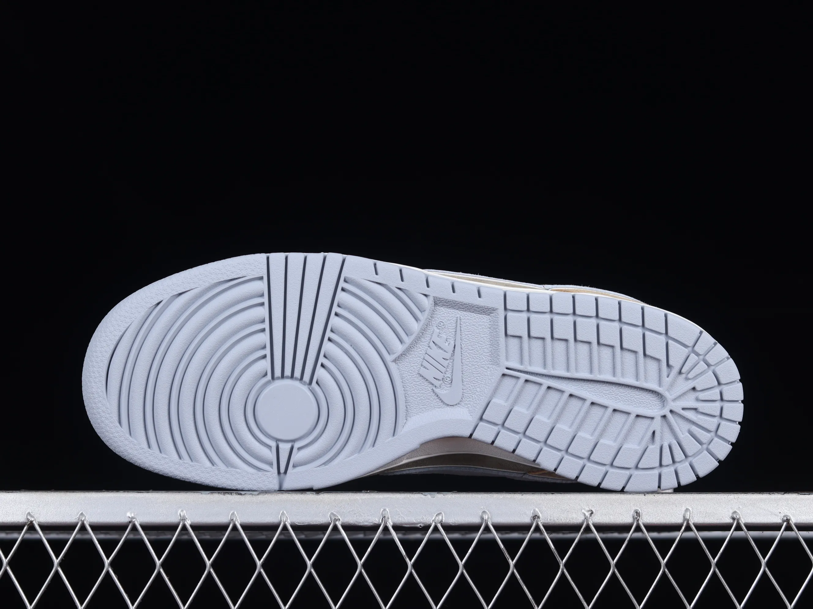 All categories Nk SB Dunk series Nk SB Dunk Low low-top sneakers Nk SB Dunk Low Khaki moon color SB low-top sports and leisure sneakers ST1391-201